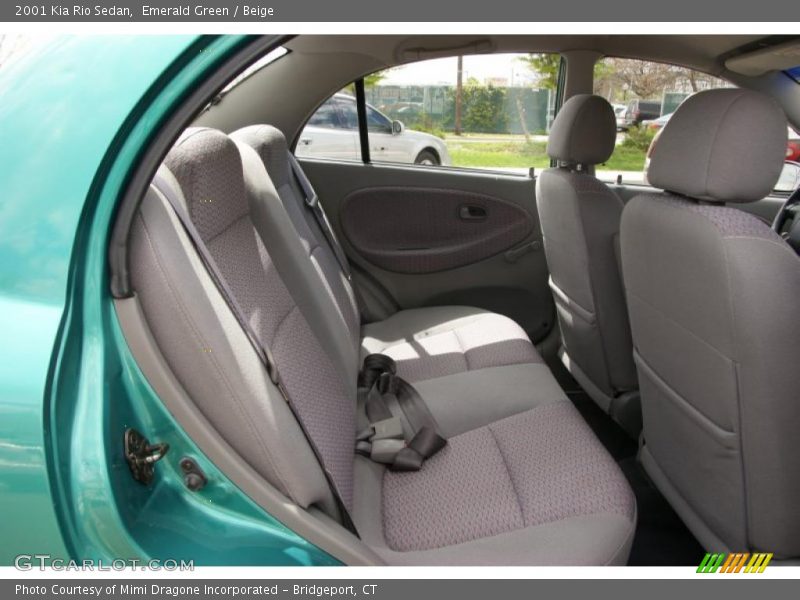 Emerald Green / Beige 2001 Kia Rio Sedan