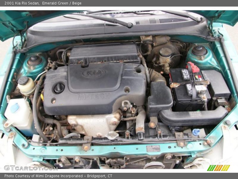 Emerald Green / Beige 2001 Kia Rio Sedan