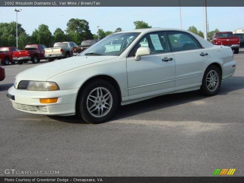 Vail White / Brown/Tan 2002 Mitsubishi Diamante LS