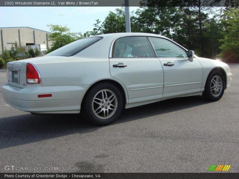 Vail White / Brown/Tan 2002 Mitsubishi Diamante LS