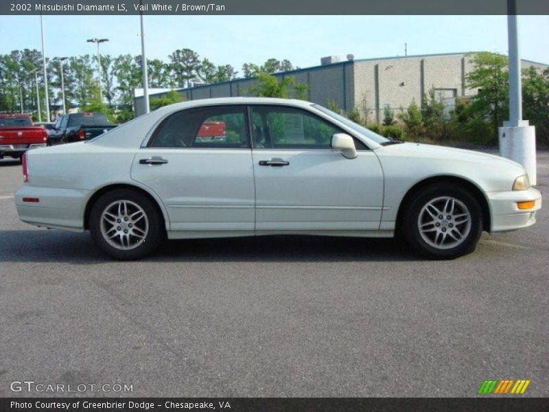 Vail White / Brown/Tan 2002 Mitsubishi Diamante LS