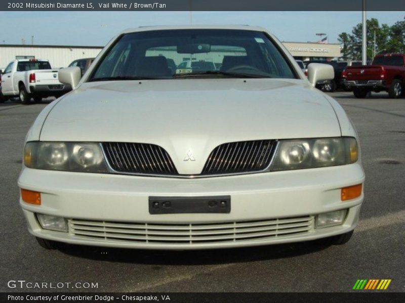 Vail White / Brown/Tan 2002 Mitsubishi Diamante LS