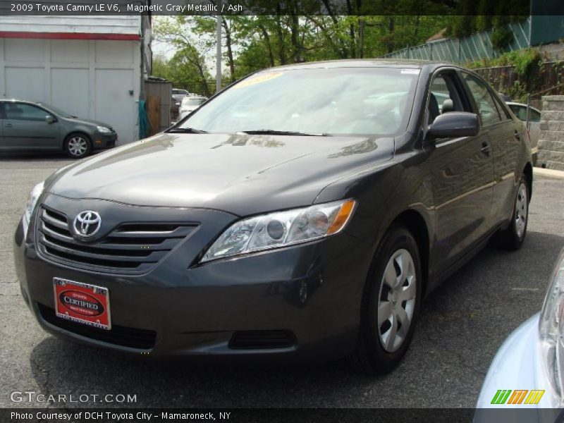 Magnetic Gray Metallic / Ash 2009 Toyota Camry LE V6