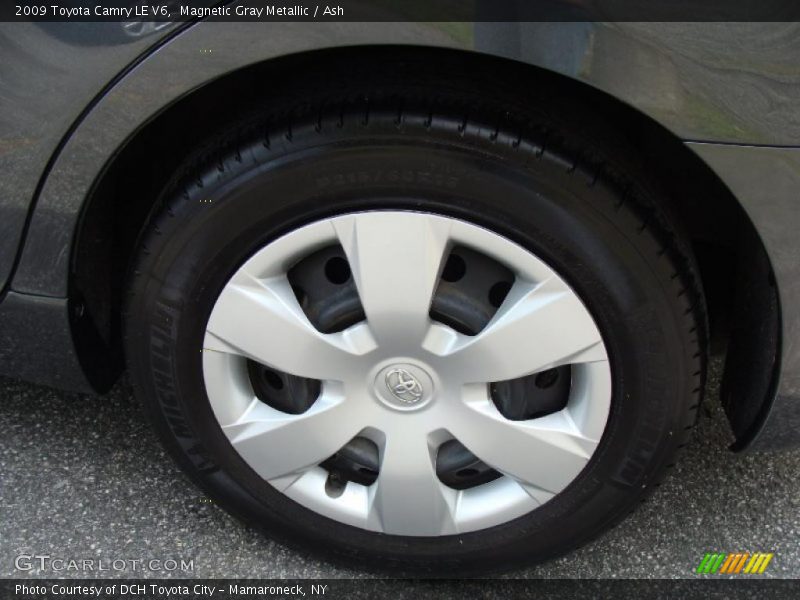 Magnetic Gray Metallic / Ash 2009 Toyota Camry LE V6