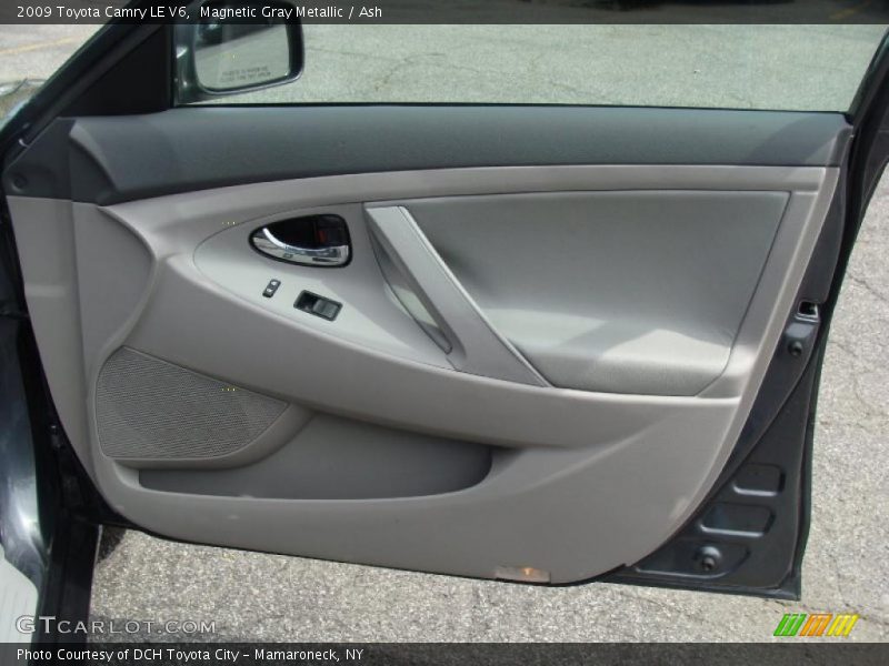 Magnetic Gray Metallic / Ash 2009 Toyota Camry LE V6