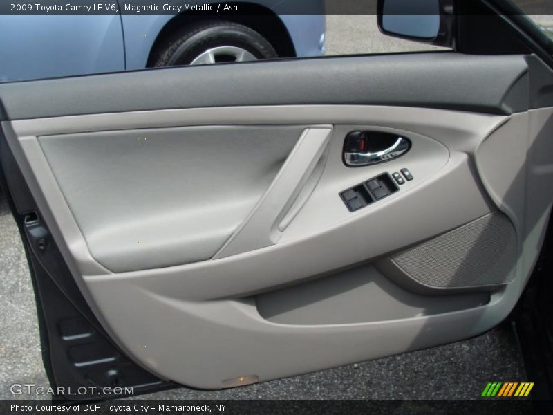 Magnetic Gray Metallic / Ash 2009 Toyota Camry LE V6