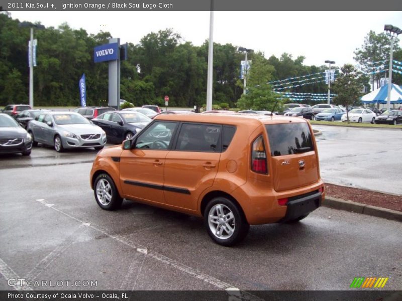 Ignition Orange / Black Soul Logo Cloth 2011 Kia Soul +