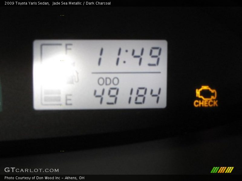 Jade Sea Metallic / Dark Charcoal 2009 Toyota Yaris Sedan