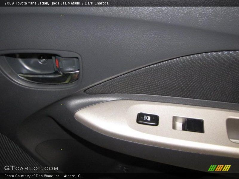 Jade Sea Metallic / Dark Charcoal 2009 Toyota Yaris Sedan
