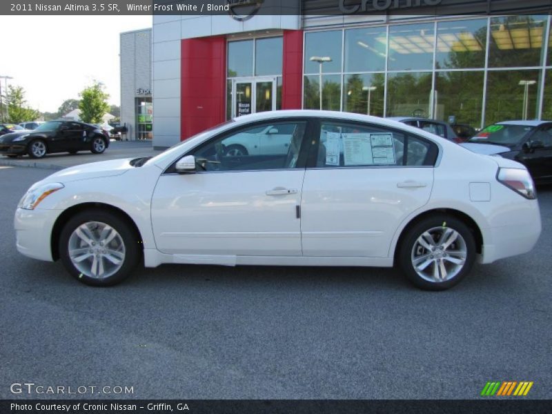 Winter Frost White / Blond 2011 Nissan Altima 3.5 SR