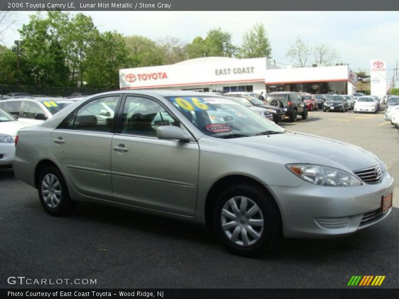 Lunar Mist Metallic / Stone Gray 2006 Toyota Camry LE