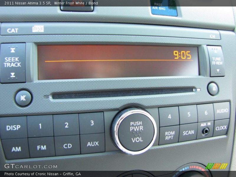 Winter Frost White / Blond 2011 Nissan Altima 3.5 SR