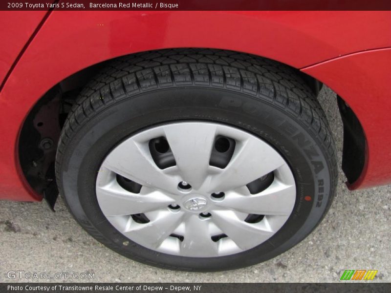 Barcelona Red Metallic / Bisque 2009 Toyota Yaris S Sedan