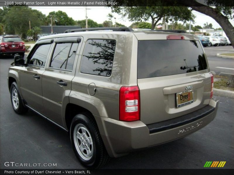 Light Khaki Metallic / Pastel Pebble Beige 2008 Jeep Patriot Sport