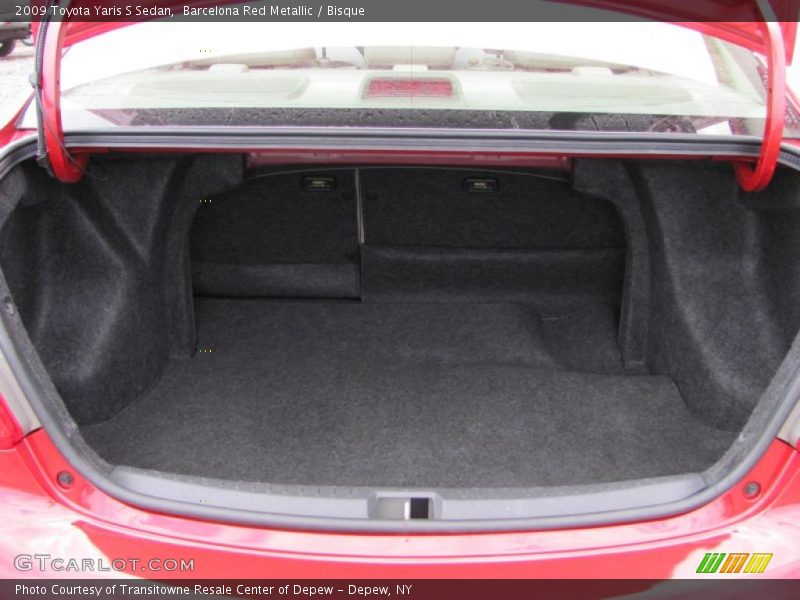 Barcelona Red Metallic / Bisque 2009 Toyota Yaris S Sedan