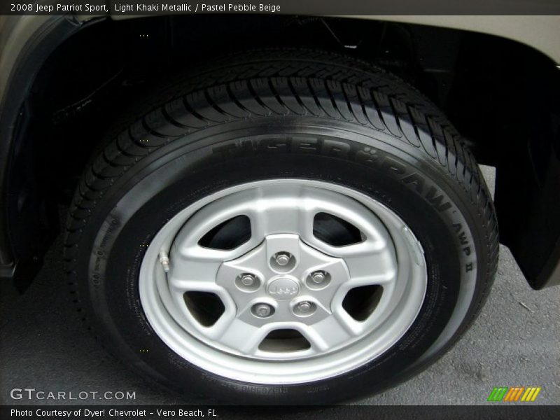 Light Khaki Metallic / Pastel Pebble Beige 2008 Jeep Patriot Sport