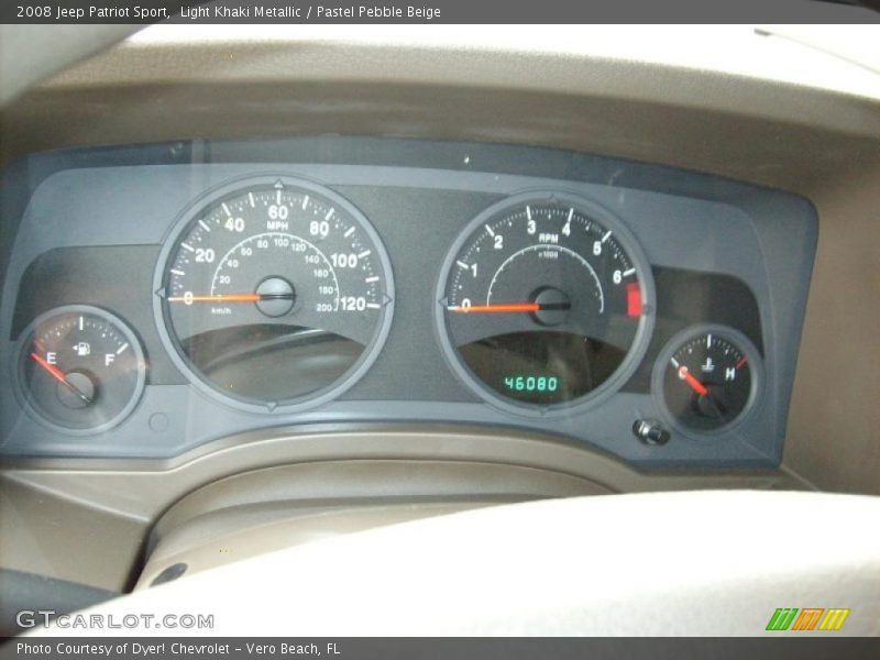 Light Khaki Metallic / Pastel Pebble Beige 2008 Jeep Patriot Sport