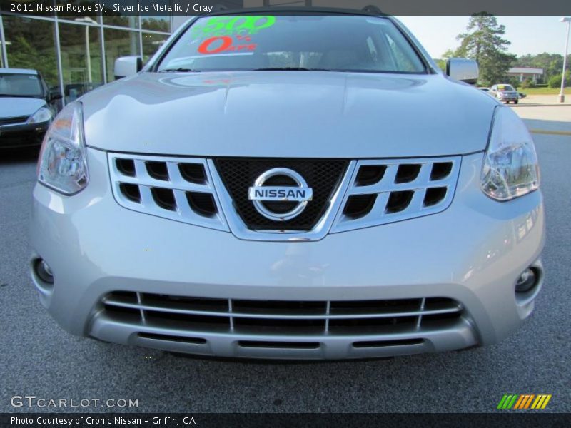 Silver Ice Metallic / Gray 2011 Nissan Rogue SV