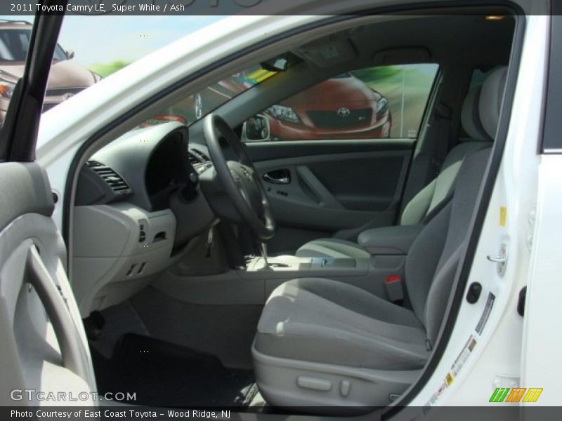 Super White / Ash 2011 Toyota Camry LE
