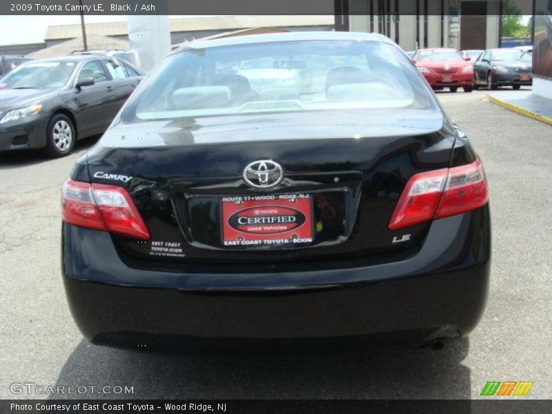 Black / Ash 2009 Toyota Camry LE
