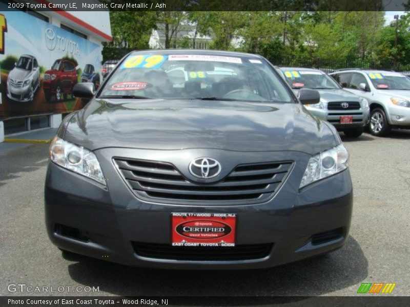 Magnetic Gray Metallic / Ash 2009 Toyota Camry LE