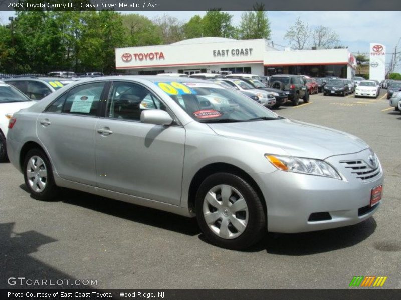 Classic Silver Metallic / Ash 2009 Toyota Camry LE