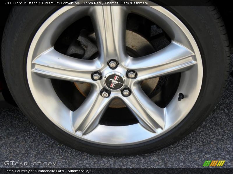  2010 Mustang GT Premium Convertible Wheel