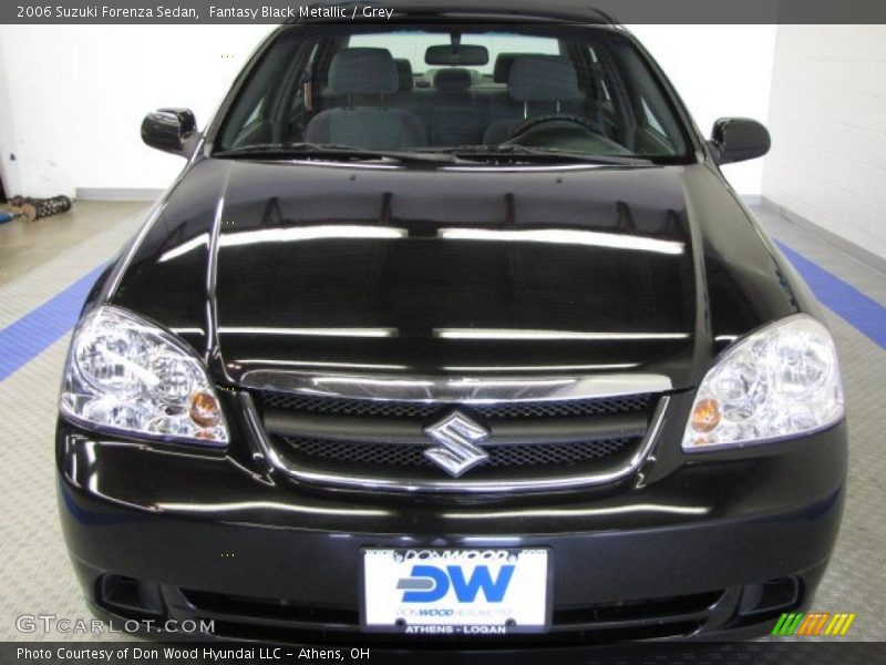 Fantasy Black Metallic / Grey 2006 Suzuki Forenza Sedan