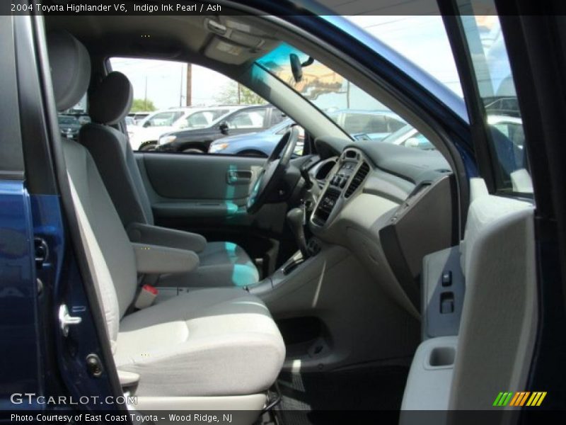 Indigo Ink Pearl / Ash 2004 Toyota Highlander V6