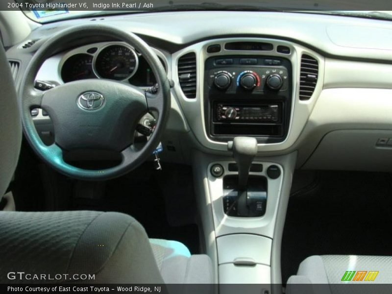 Indigo Ink Pearl / Ash 2004 Toyota Highlander V6