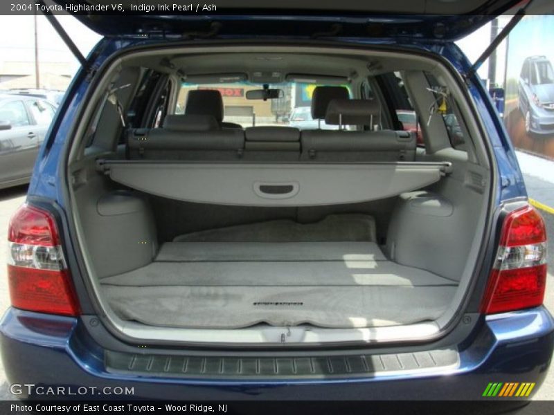 Indigo Ink Pearl / Ash 2004 Toyota Highlander V6