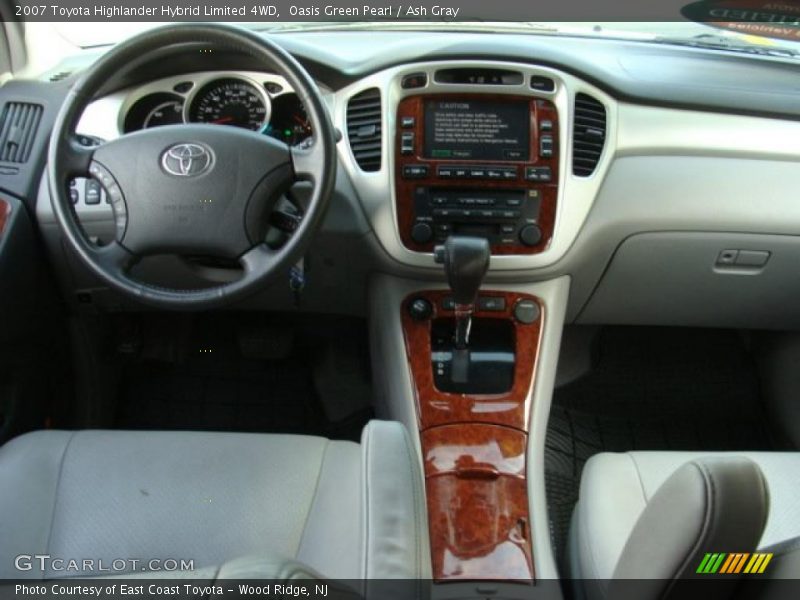 Oasis Green Pearl / Ash Gray 2007 Toyota Highlander Hybrid Limited 4WD