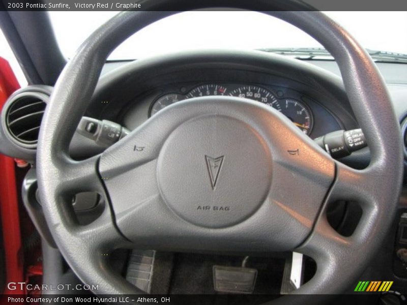 Victory Red / Graphite 2003 Pontiac Sunfire