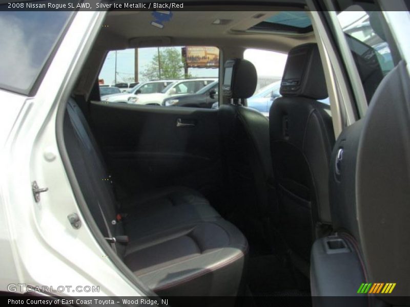 Silver Ice Metallic / Black/Red 2008 Nissan Rogue SL AWD