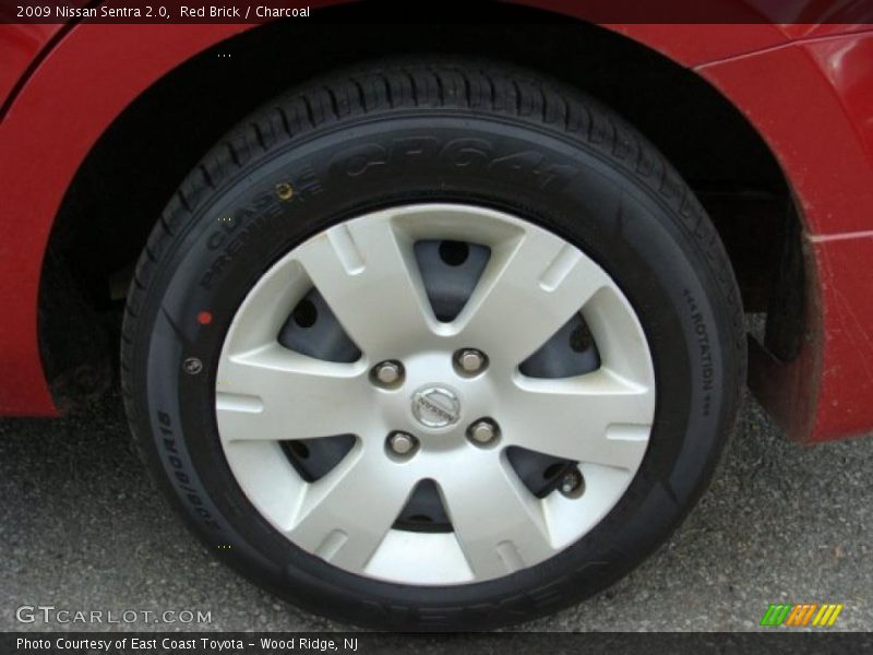 Red Brick / Charcoal 2009 Nissan Sentra 2.0