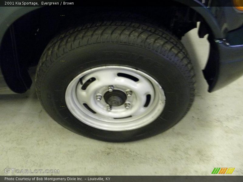 Evergreen / Brown 2001 Kia Sportage