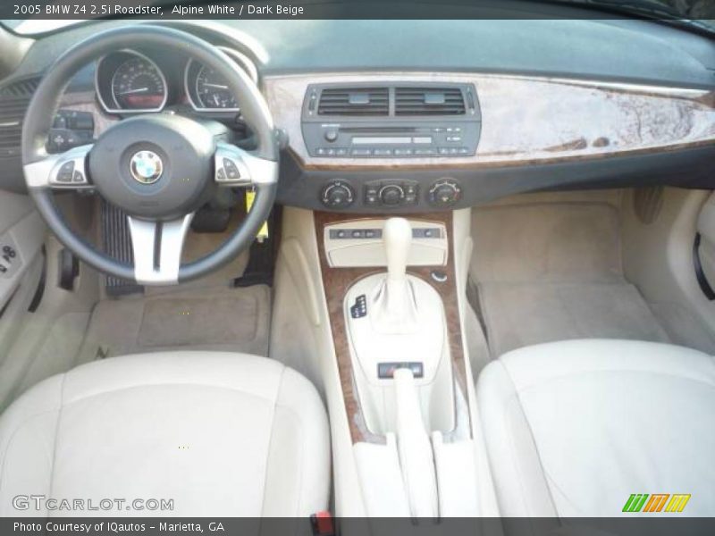 Alpine White / Dark Beige 2005 BMW Z4 2.5i Roadster