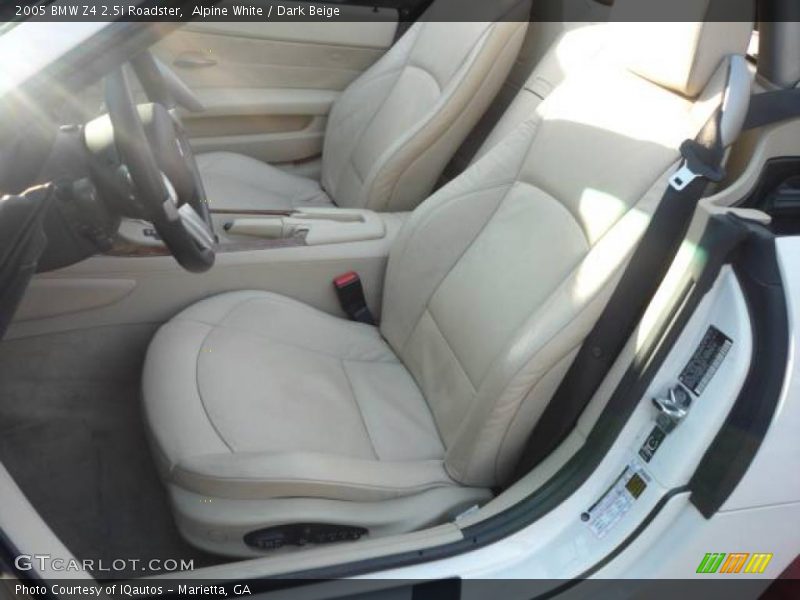 Alpine White / Dark Beige 2005 BMW Z4 2.5i Roadster
