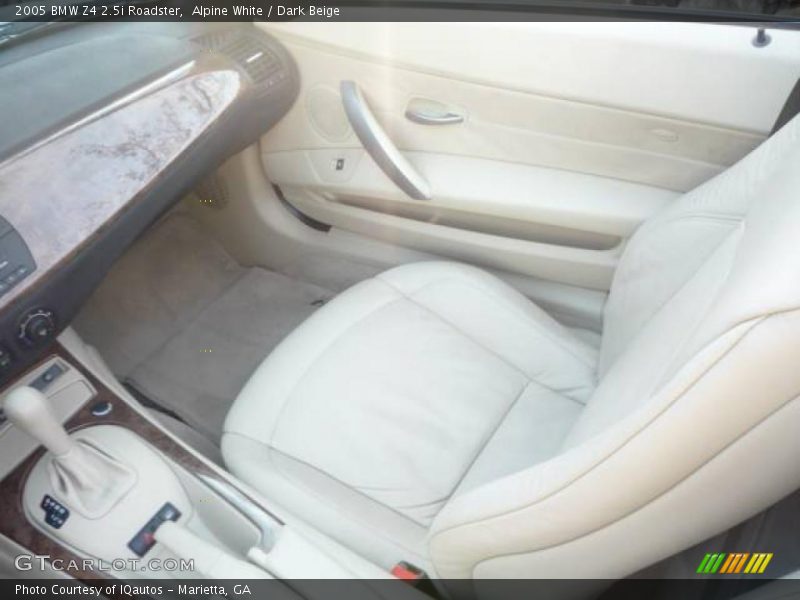 Alpine White / Dark Beige 2005 BMW Z4 2.5i Roadster