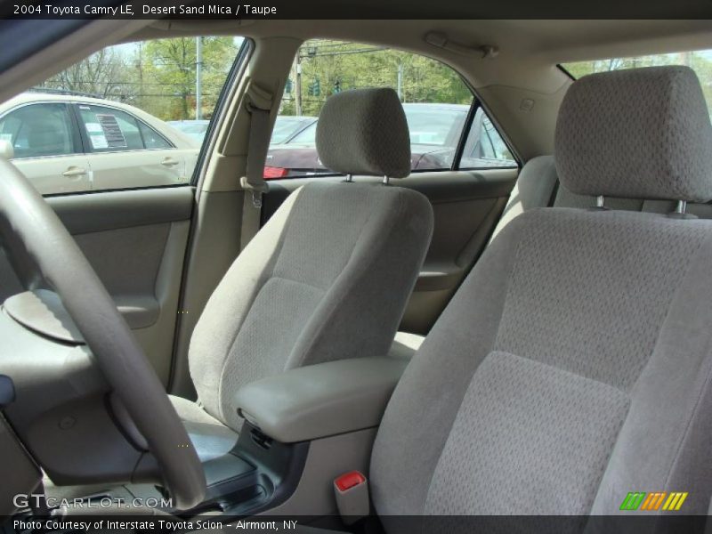 Desert Sand Mica / Taupe 2004 Toyota Camry LE