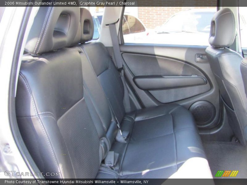 Graphite Gray Pearl / Charcoal 2006 Mitsubishi Outlander Limited 4WD