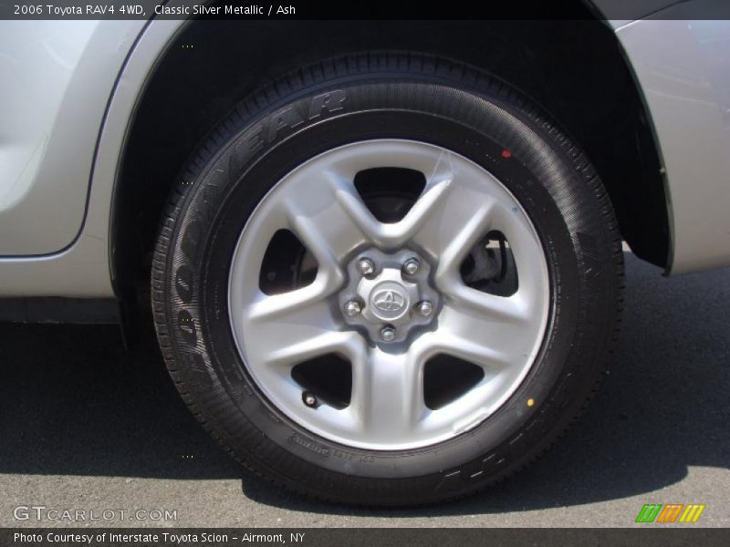  2006 RAV4 4WD Wheel
