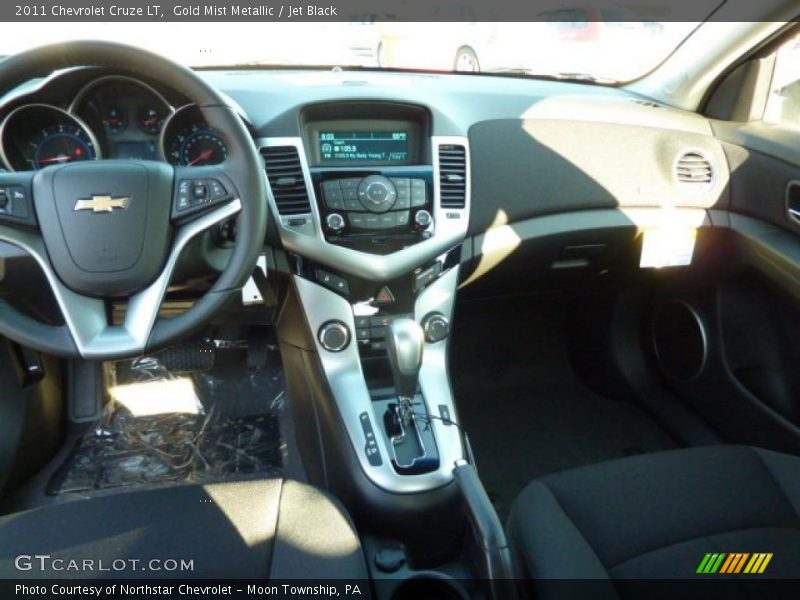 Gold Mist Metallic / Jet Black 2011 Chevrolet Cruze LT
