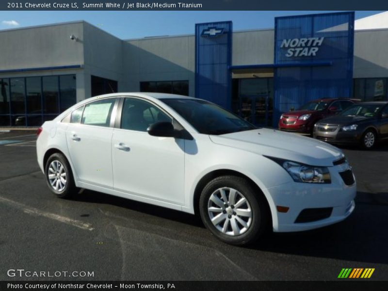 Summit White / Jet Black/Medium Titanium 2011 Chevrolet Cruze LS