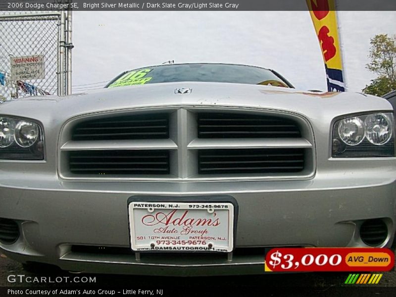 Bright Silver Metallic / Dark Slate Gray/Light Slate Gray 2006 Dodge Charger SE