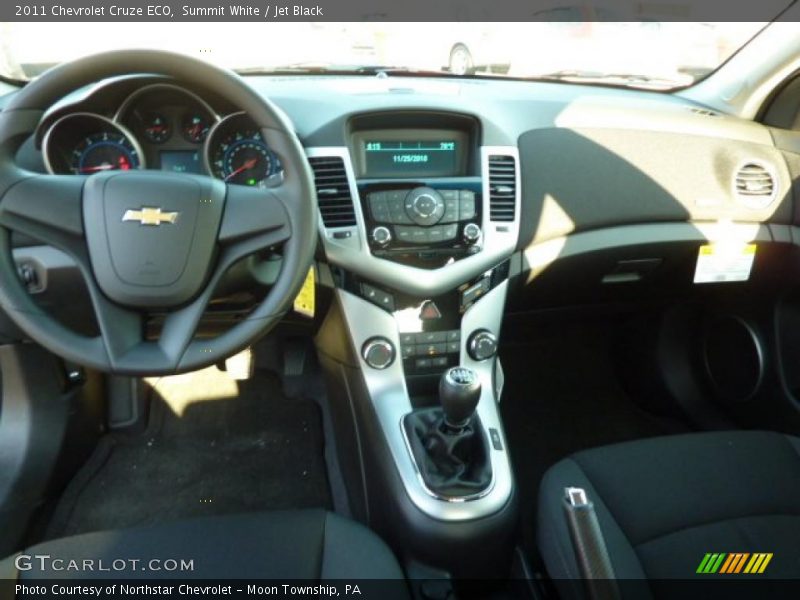 Summit White / Jet Black 2011 Chevrolet Cruze ECO