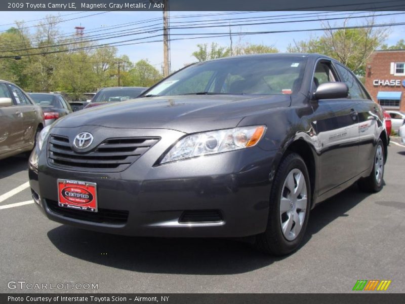 Magnetic Gray Metallic / Ash 2009 Toyota Camry LE