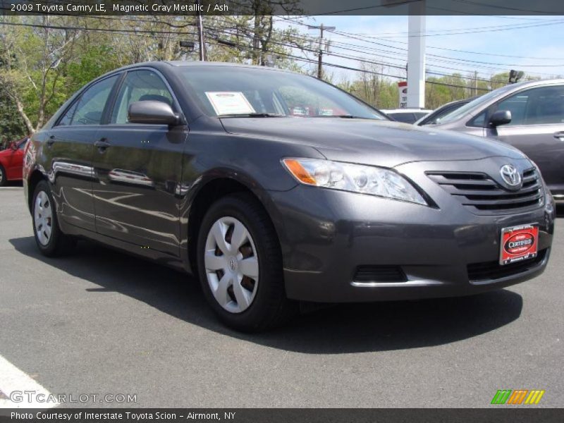 Magnetic Gray Metallic / Ash 2009 Toyota Camry LE