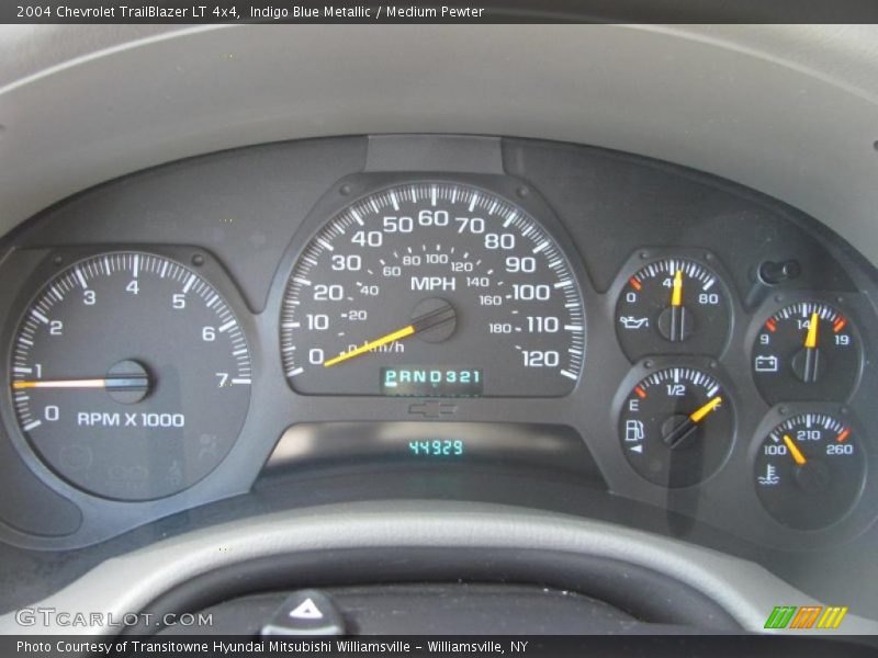Indigo Blue Metallic / Medium Pewter 2004 Chevrolet TrailBlazer LT 4x4