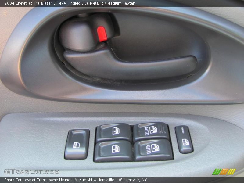 Indigo Blue Metallic / Medium Pewter 2004 Chevrolet TrailBlazer LT 4x4